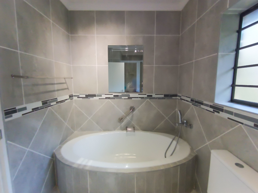 3 Bedroom Property for Sale in Knysna Heights Western Cape